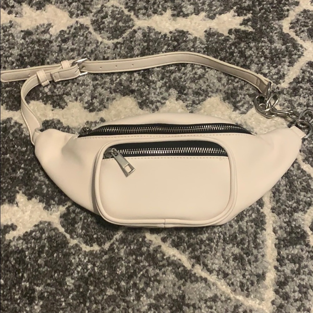 White Zip & Metal Crossbody Bag